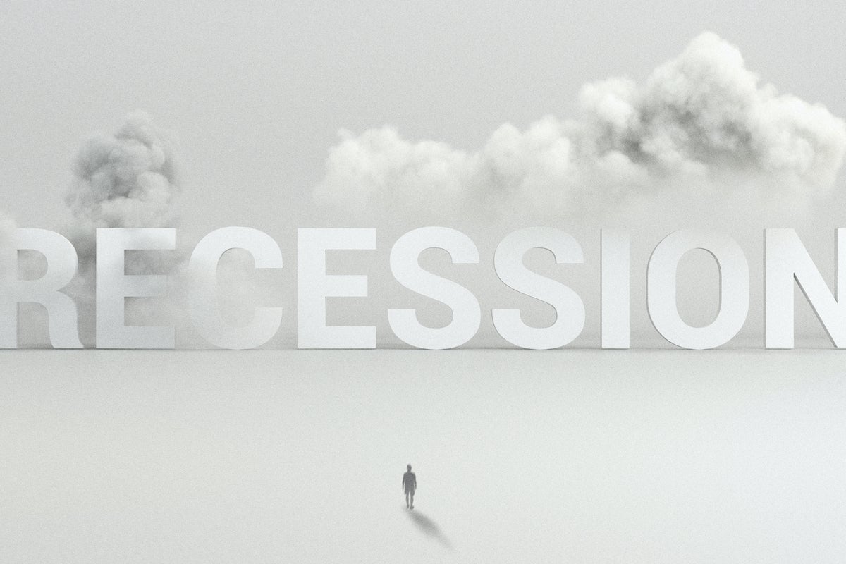 Is It A Good Idea To Get A Mortgage In A Recession? Find Out Now