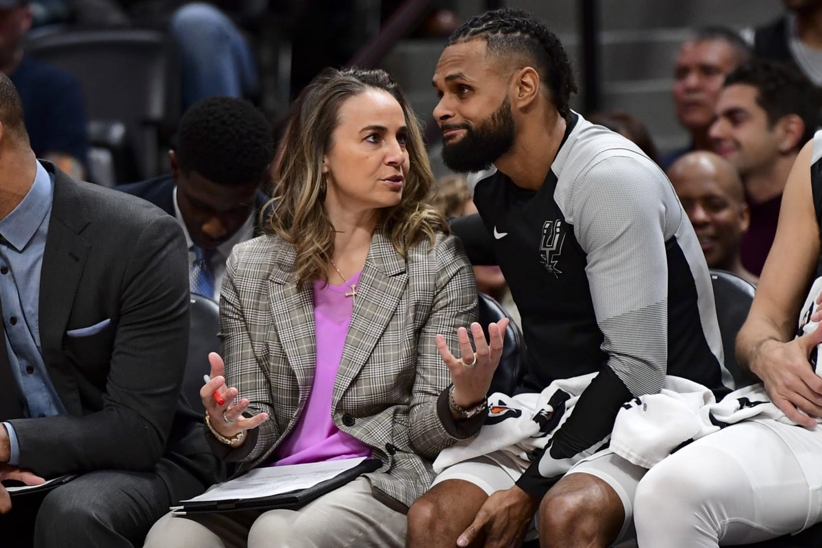 American-Russian Pro Basketball Coach Becky Hammon Appeals To Putin To 'Do The Right Thing' And Free Brittney Griner