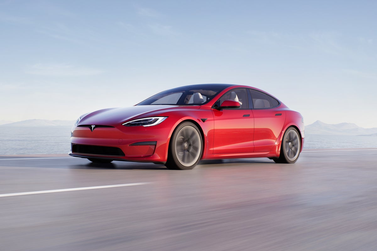 Tesla Motors (TSLA) – Some Tesla Customers Are Using Autopilot For Over 90% Of The Miles They Drive