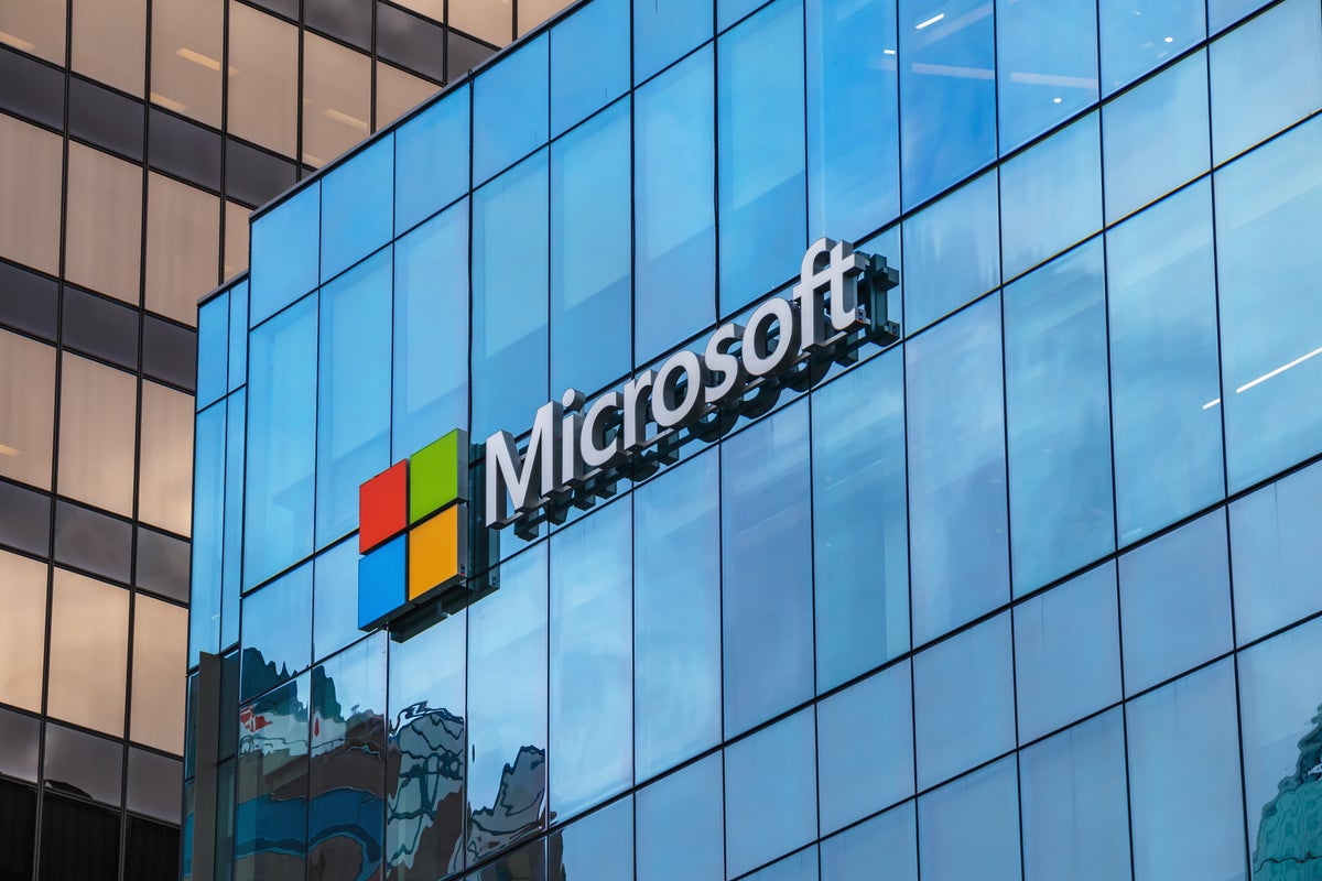 How To Trade Microsoft Stock Before And After Q1 Earnings - Microsoft (NASDAQ:MSFT)