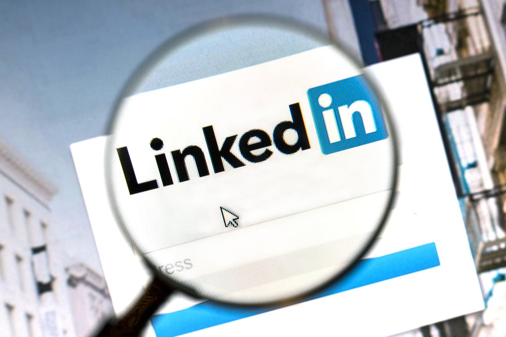 LinkedIn Goes On Fake-Profile Hunt After Reports Of Phony Apple, Amazon Employee Accounts - Microsoft (NASDAQ:MSFT)