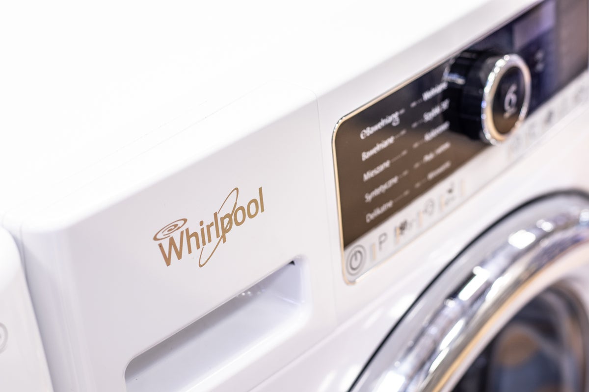 Why This Whirlpool Analyst Says There's More Pain Ahead - Whirlpool (NYSE:WHR)
