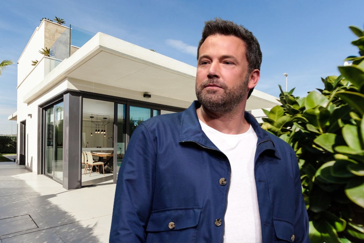 Ben Affleck And Other Celebrities Are Dumping Their Real Estate, Here's How Much They're Making On Sales