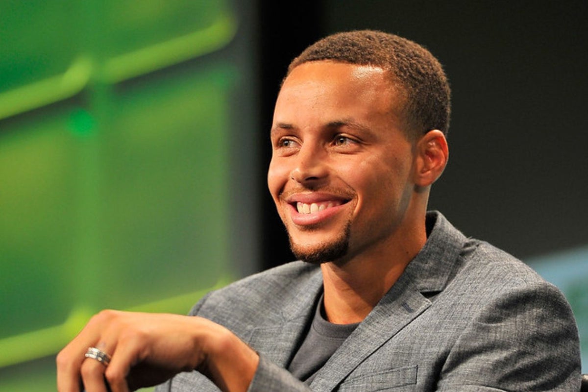 Move Over Metaverse, Curryverse Could Be Next From NBA Star Steph Curry: What It Means For Under Armour - Under Armour (NYSE:UA)