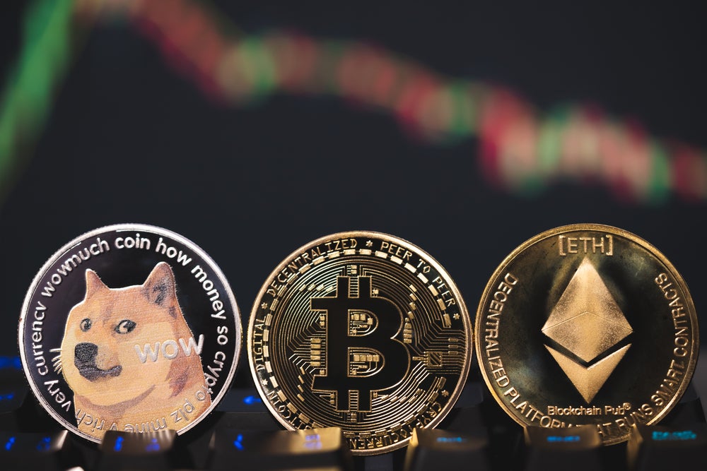 Dogecoin Rally Halts, Bitcoin, Ethereum Down After Fed Rate Hike — But 1 Major Crypto Is Still Charging Ahead - Bitcoin (BTC/USD), Ethereum (ETH/USD), Dogecoin (DOGE/USD)