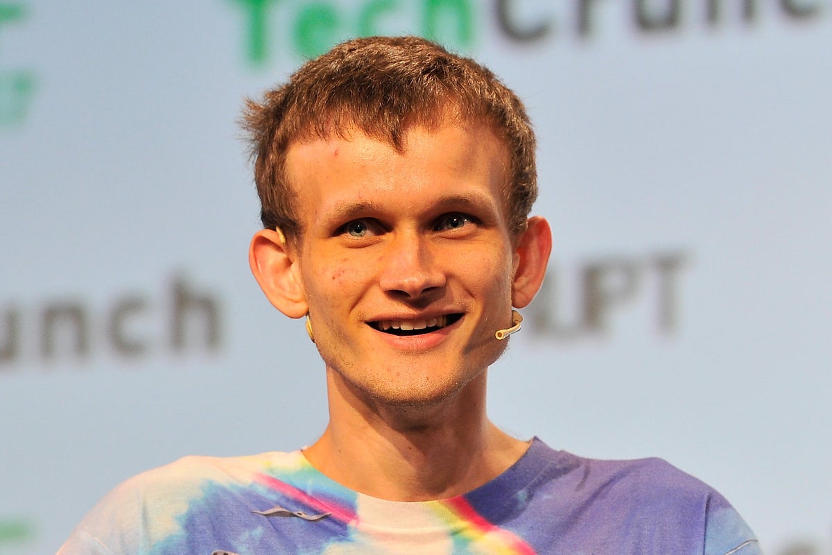 Vitalik Buterin Says He's Still Poorer Than Sam Bankman-Fried After FTX CEO's Net Worth Goes Up In Smoke - Ethereum (ETH/USD)