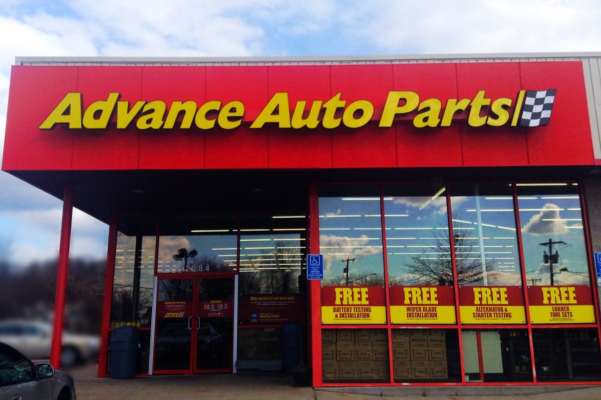 Why Advance Auto Parts Stock Is Falling After Hours - Advance Auto Parts (NYSE:AAP)