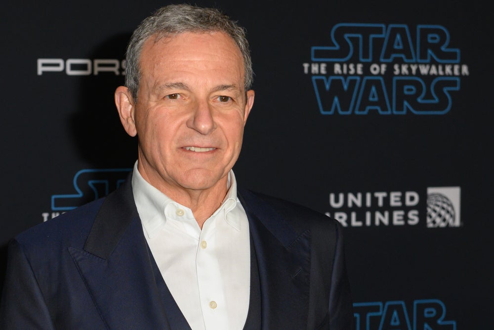 Bob Iger Returns As Disney CEO, After Reports Of Growing Rift With Bob Chapek - Walt Disney (NYSE:DIS)