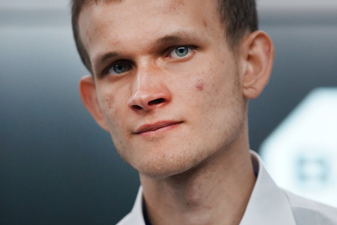 Vitalik Buterin Draws Ripple CTO's Ire After Calling XRP Completely Centralized - XRP (XRP/USD)
