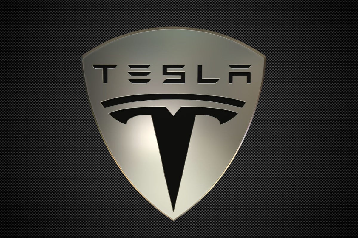 Tesla, Mission Produce And 3 Stocks To Watch Heading Into Friday - Eve Holding (NYSE:EVEX), Mission Produce (NASDAQ:AVO)