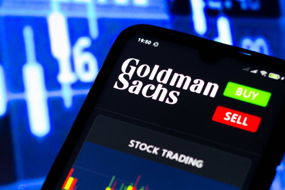 If You Invested $1,000 In Goldman Sachs (GS) Stock At Its COVID-19 Pandemic Low, Here's How Much You'd Have Now