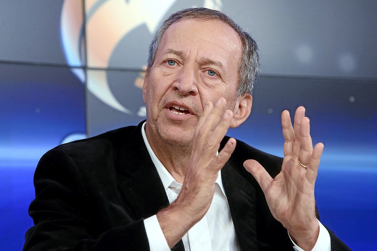 US Debt Crisis: Larry Summers Says President Shouldn't Bow To Extremist Demands