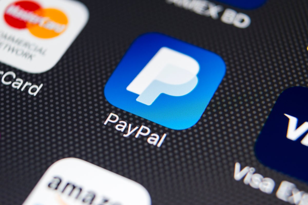Trading Strategies For PayPal Stock Before And After Q4 Earnings - PayPal Holdings (NASDAQ:PYPL)