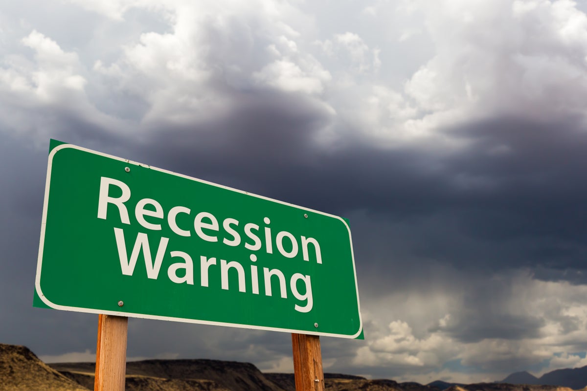 Unpacking Recession Indicators - Benzinga