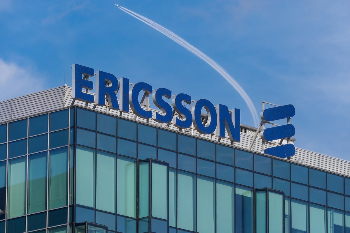 Telecom Company Ericsson To Lay Off 8,500 Workers As Part Of Cost-Cutting Plan - Telefonaktiebolaget L M (NASDAQ:ERIC)