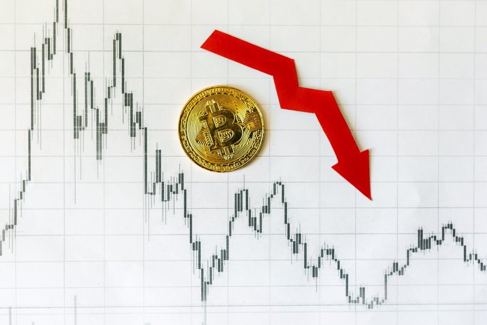 Bitcoin, Ethereum, Dogecoin Fall As Sell-Off Frenzy Lingers