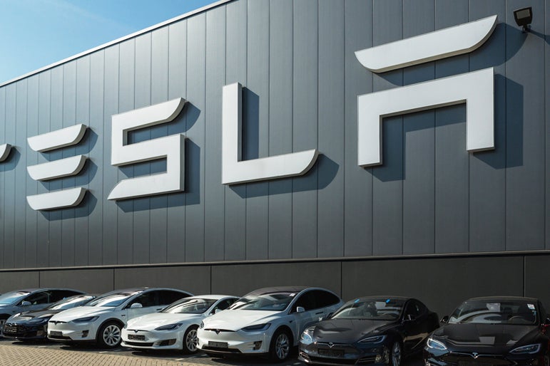 Why Tesla'a Silicon-Carbide Cutdown Isn't Bad For Chipmakers - MP Materials (NYSE:MP), Tesla (NASDAQ:TSLA), Wolfspeed (NYSE:WOLF), ON Semiconductor (NASDAQ:ON)